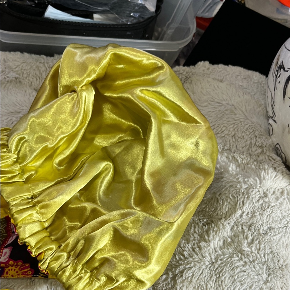 Vibrant Yellow Patterned Headwrap - image 6